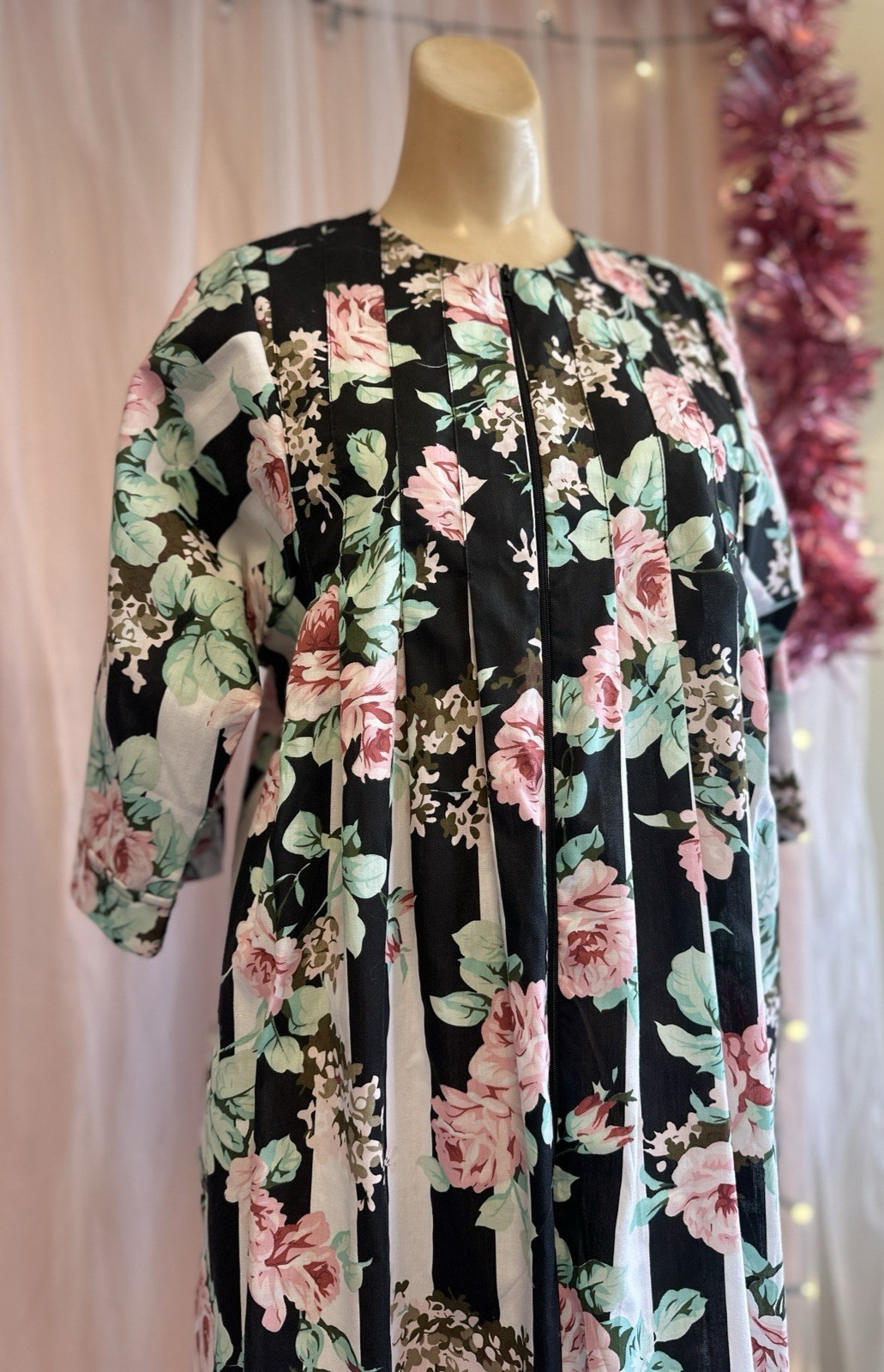 Vintage 80s MuuMuu Nightgown Maxi Dress Floral Print Dressing Gown Loungewear M