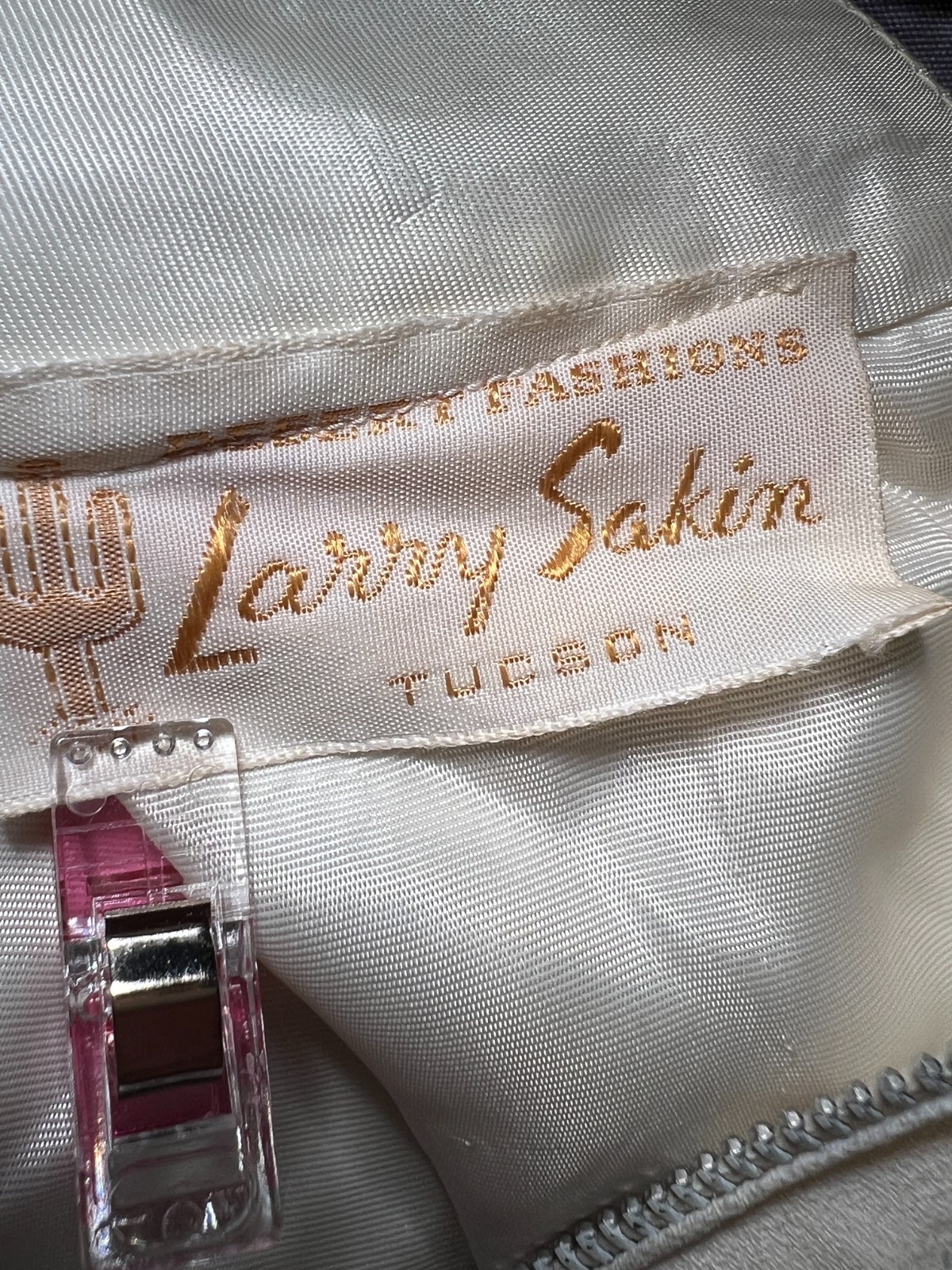 VTG 60’S DESERT FASHIONS LARRY SAKIN CREME SILVER LACE COCKTAIL WEDDING DRESS