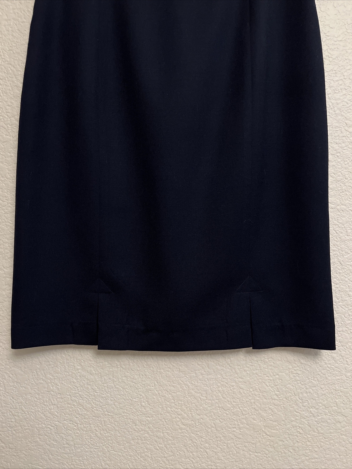 Vintage Pendleton 100% Virgin Wool Skirt Pencil Classic Navy Blue Made in USA 10