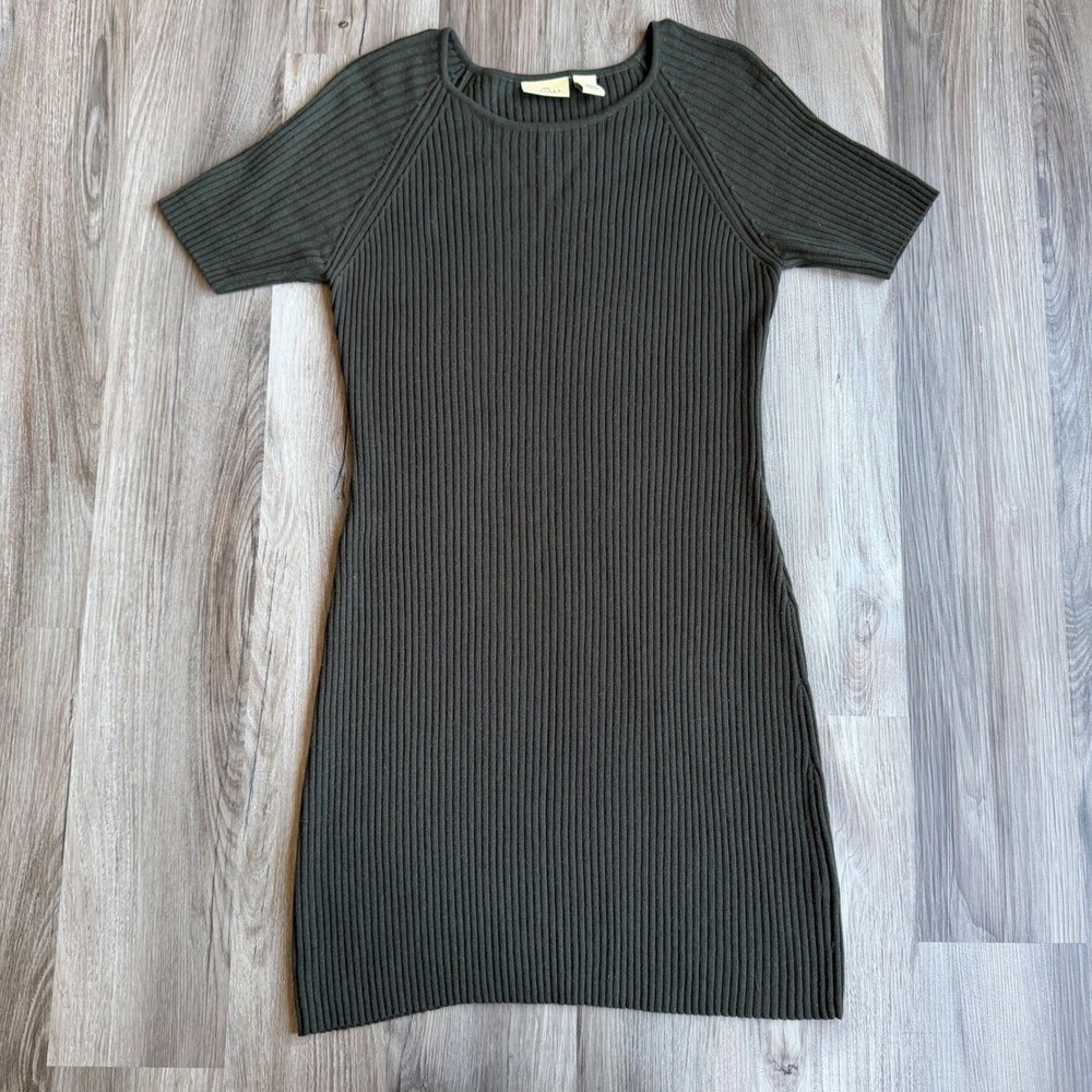 VTG Limited America Merino Wool Ribbed Sweater Dress Olive Green Short Sleeve L