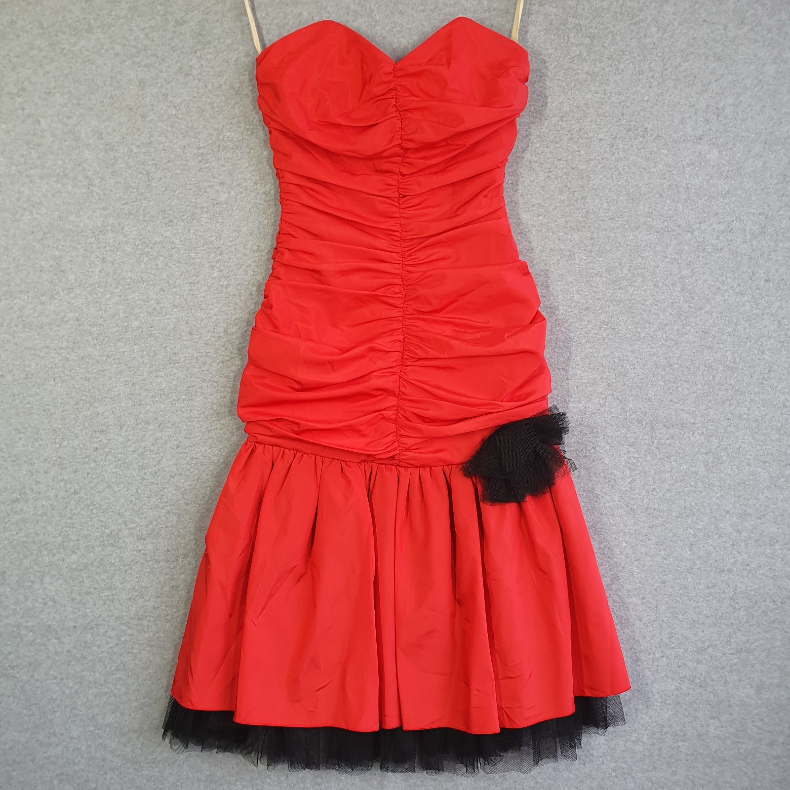 VTG Newsflash Dress Sz 8 red Black Strapless Ruffle Tulle 80s Disco Prom Costume