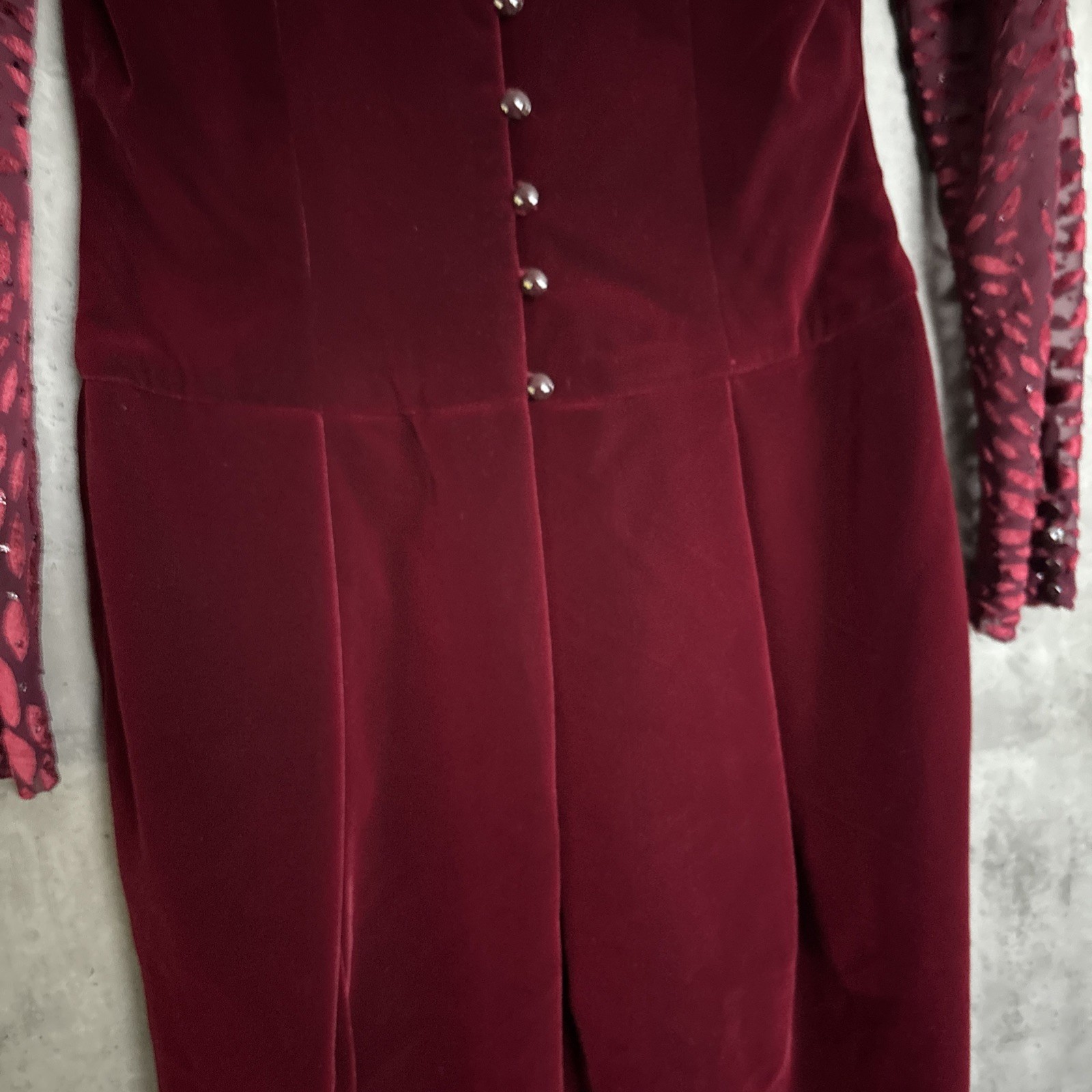 Vintage Morgan Taylor Red Velvet Beaded Evening Cocktail Dress Sz 8