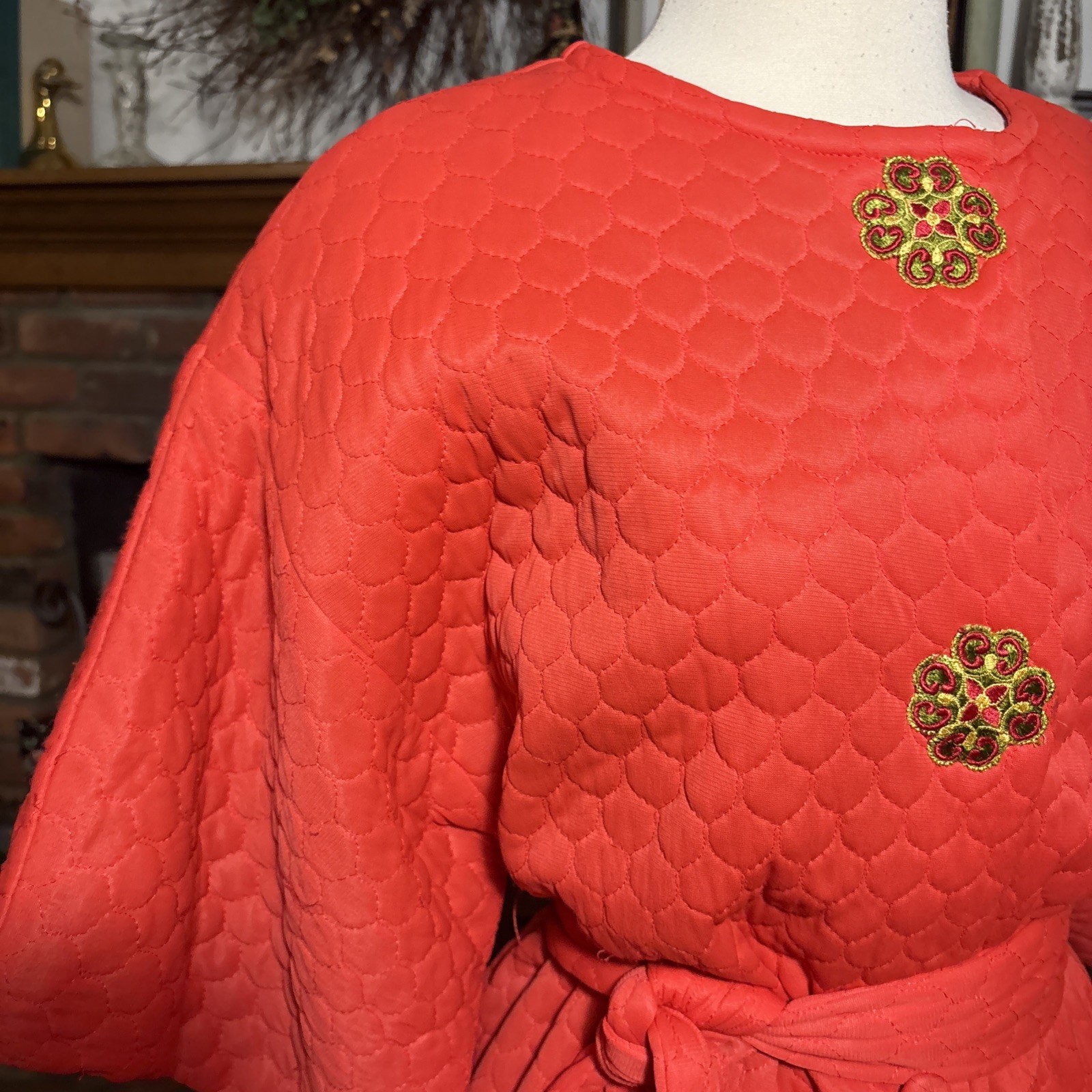 Vtg 70s Women’s Quilted Coral Orange Robe Penney’s Loungewear One Size