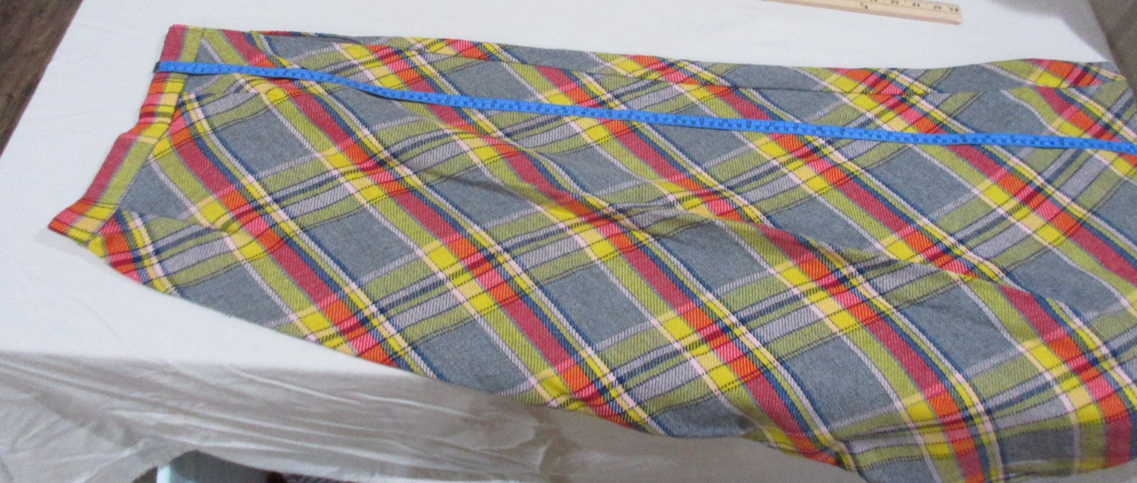 Vtg. 1970’s Miss Pat Maxi Skirt Women Sz 9/10 Acrylic Tweed Plaid Multicolor