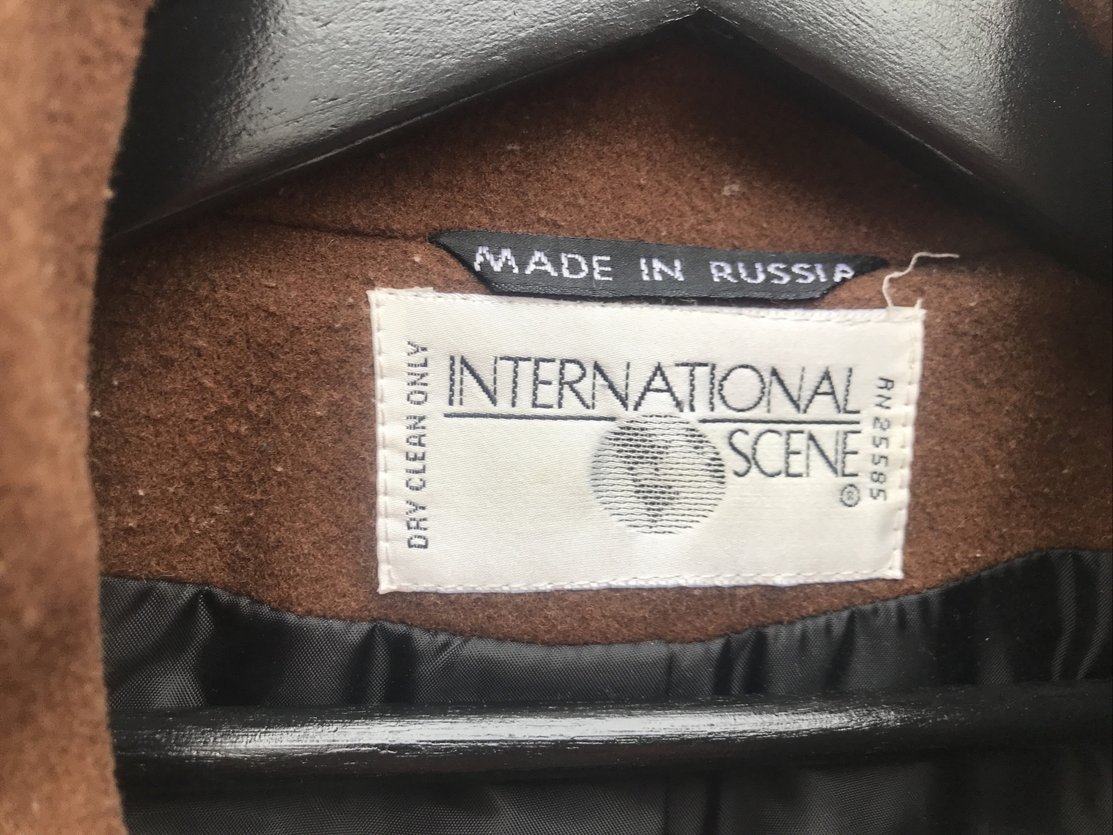 VTG Women’s Coat 80s 90s Russia Brown Size 10 Black Detail International Scene