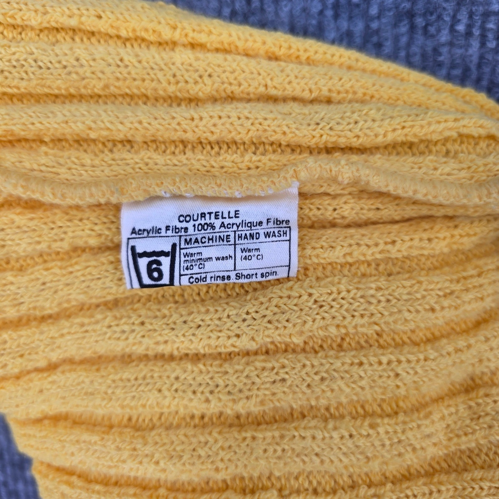 Vintage Jaeger London Yellow Ribbed V-Neck Knit Sweater Made in Great Britain 38