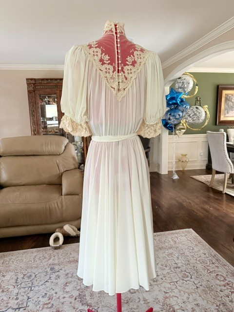 Vtg Victorian Renaissance Ivory Lace Prairie Wedding Dress Boho Sz 8 High Neck