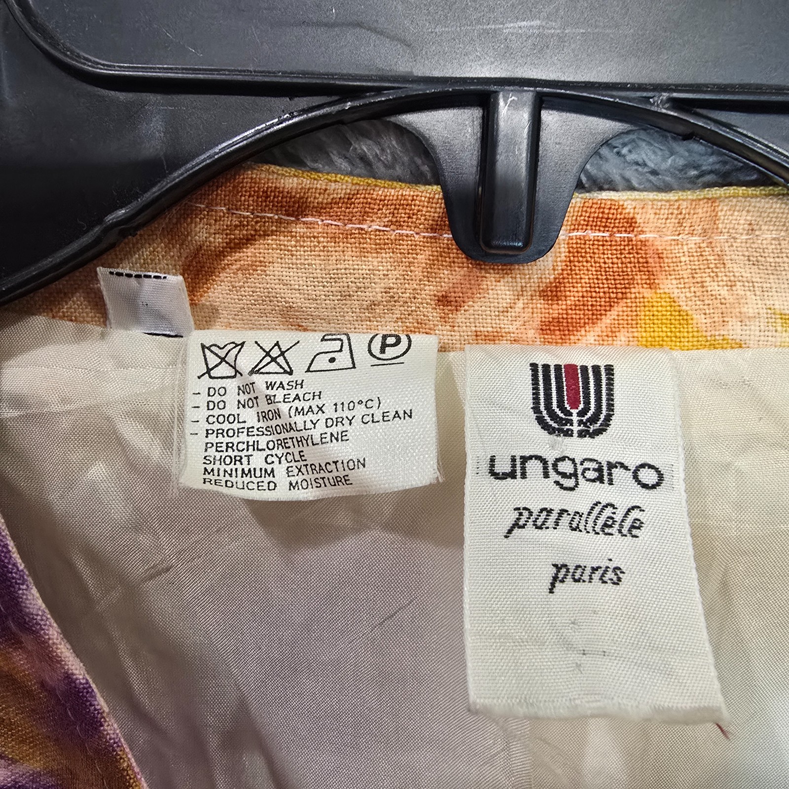 Ungaro Parallele Paris Vintage Blazer Women’s Size 6 Modern 0 or 2 Floral Linen