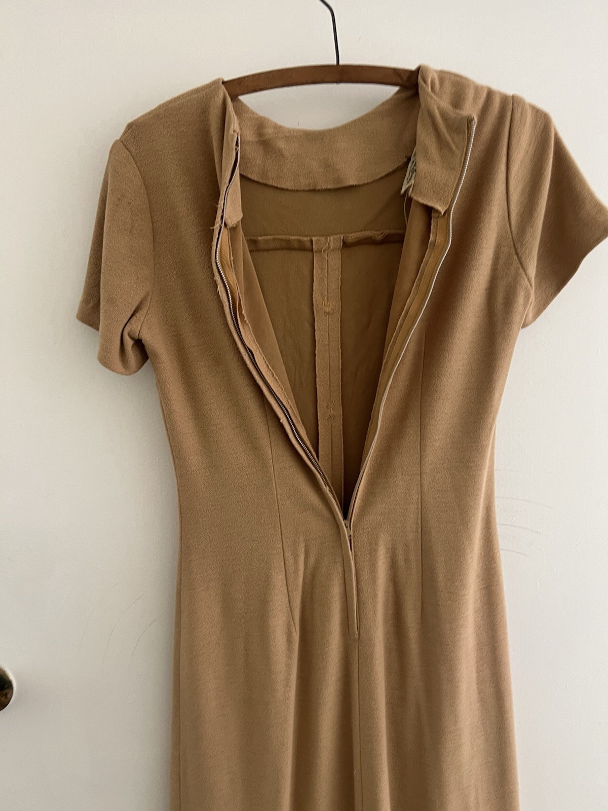 Vintage Lora Lenox Sculptured Charm Dress Tan Short Sleeve 1950s Zip Back