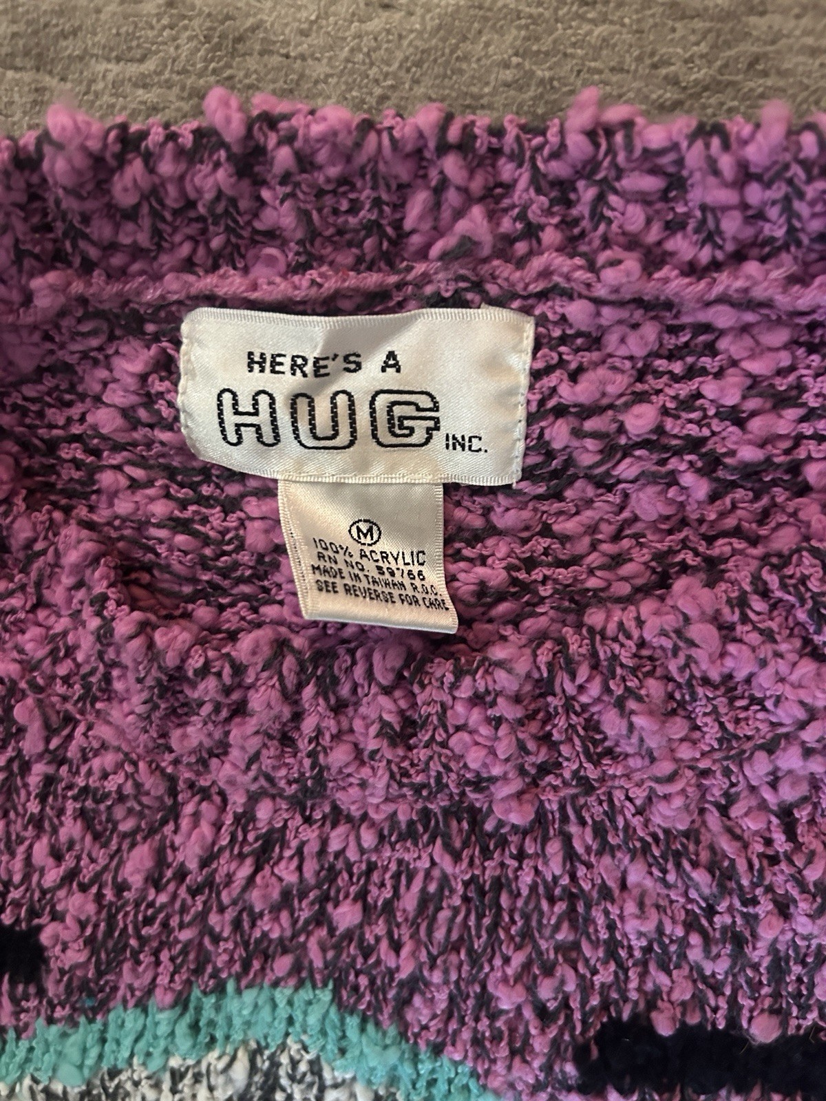 1980’s Women’s Medium Here’s A Hug Sweater