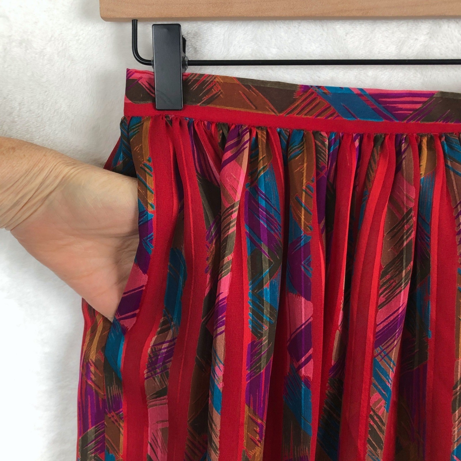 VTG Lilli Ann Adolph Schuman Abstract Geometric Midi Skirt 27W Red Pockets USA