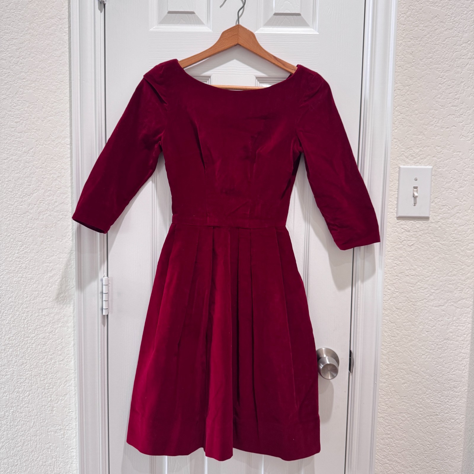 Vintage 50s 60s Deep Red Velvet Party Dress 3/4 Sleeve Fit & Flare XS Talon Zip
