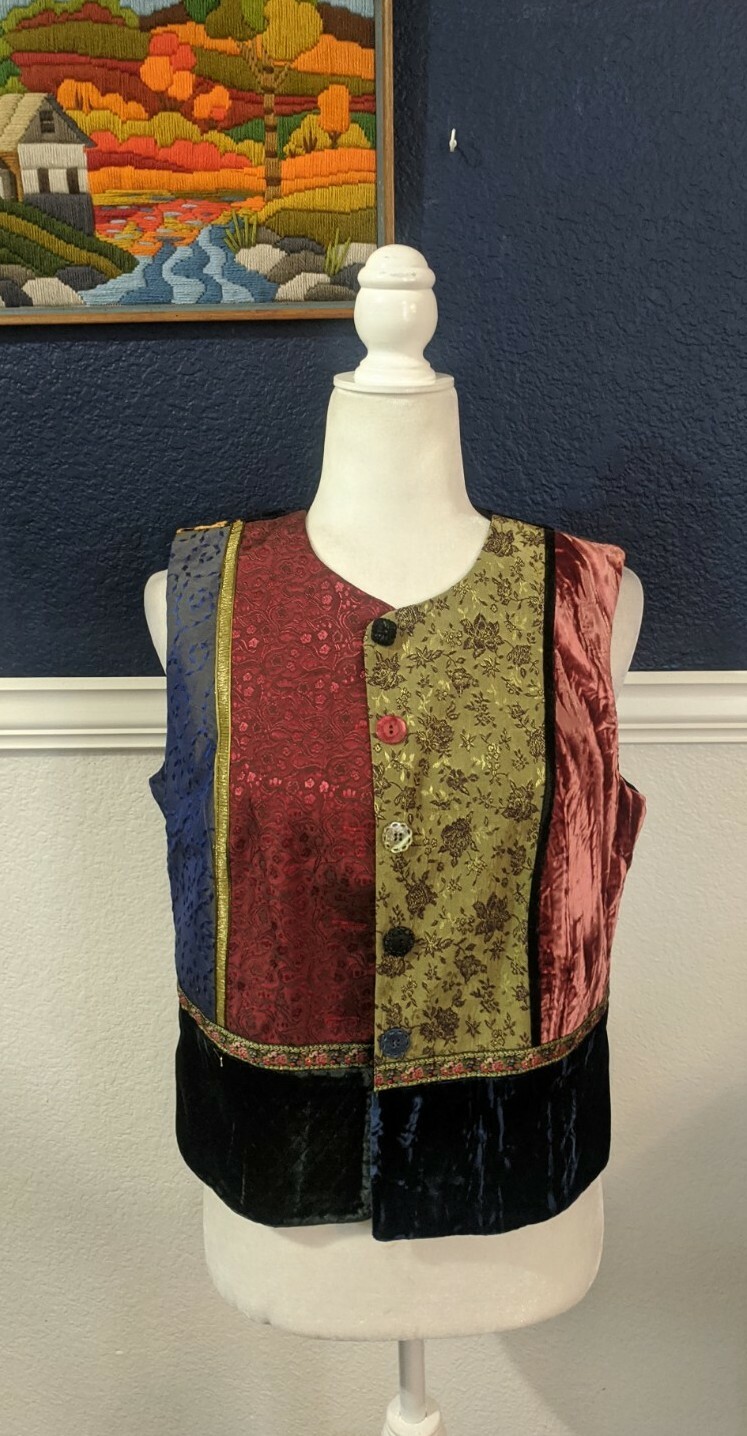 VTG Lucia Lukken Multicolor Floral Patchwork Mixed Media Velvet Vest Sz Small S