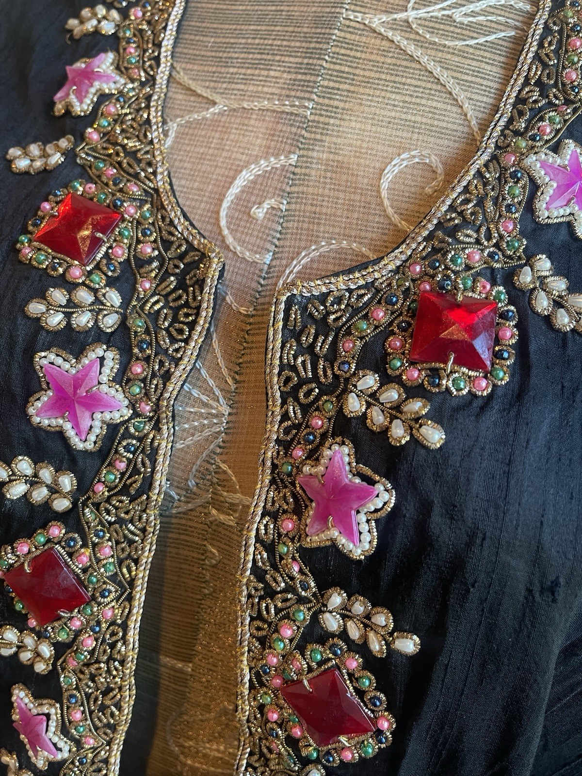 Vintage Women’s Precious Moments 100% Silk Beaded Gem Jacket