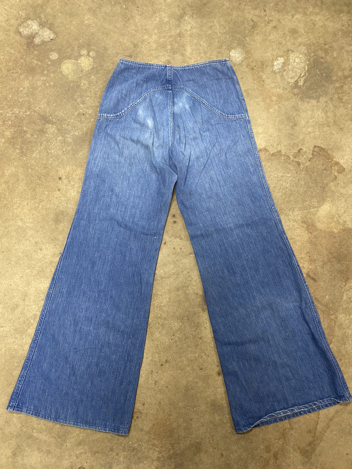 Vintage 1970s French Dressing Button Up Fly Bell Bottom Jeans 24” X 38”