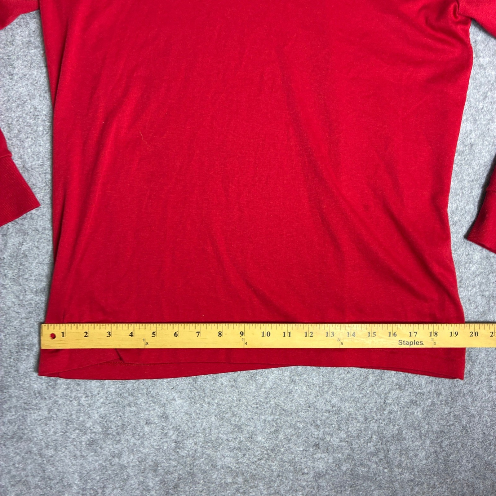 Vintage Munsingwear Red Turtleneck Long Sleeve Women’s XL Made in USA Solid Knit