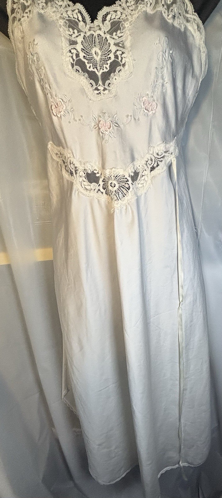 Vintage Barbizon Ivory Satin Lace Peignoir Set Gown & Robe 1950s Lingerie READ