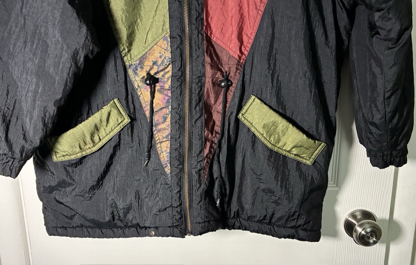 Women’s Jacket -Flurries 80s 90s Geometric Color Block- Nylon- Medium – Vintage
