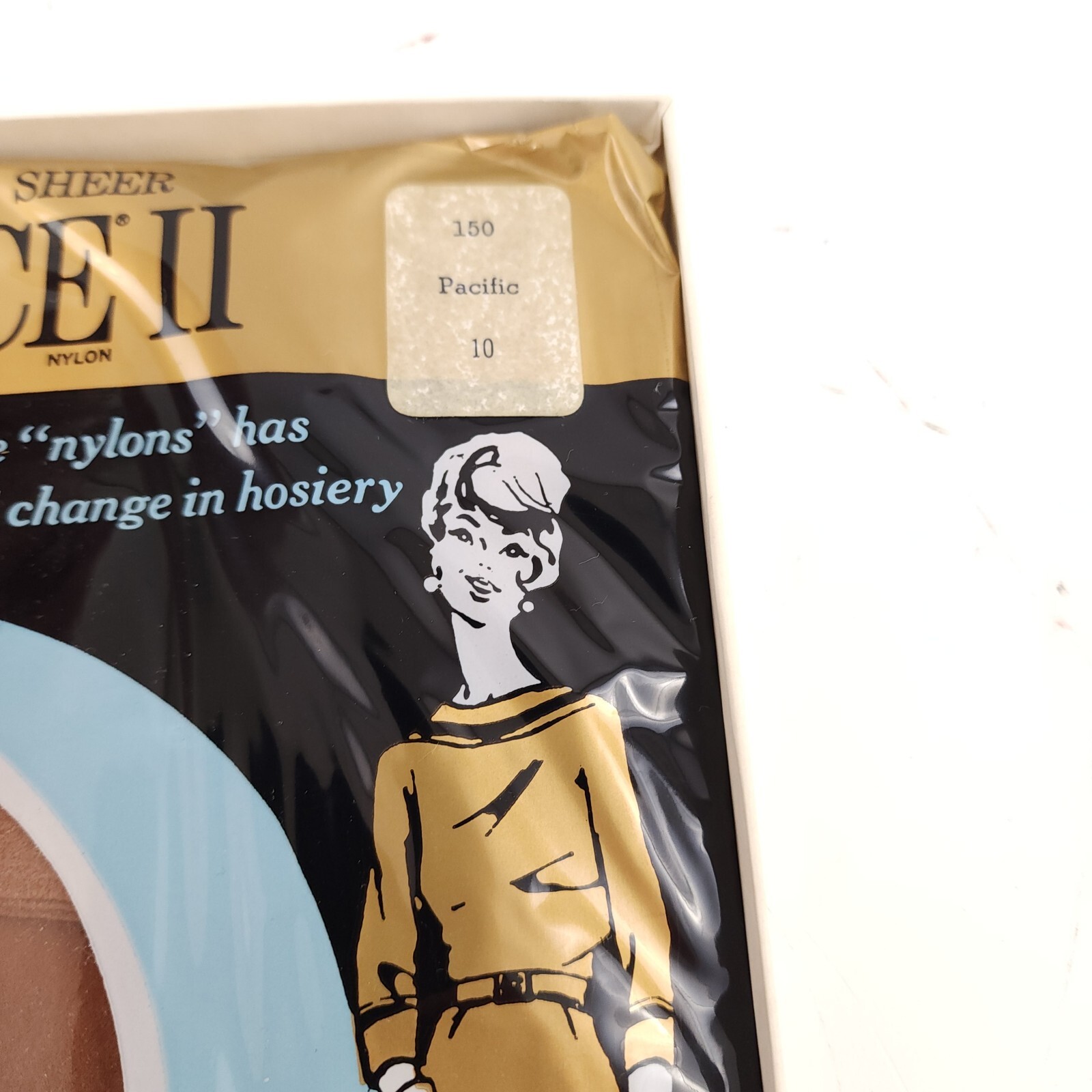 Secret Beauty Cantrece II Vintage 100% Nylon Hosiery 150 Pacific 10 Du Pont