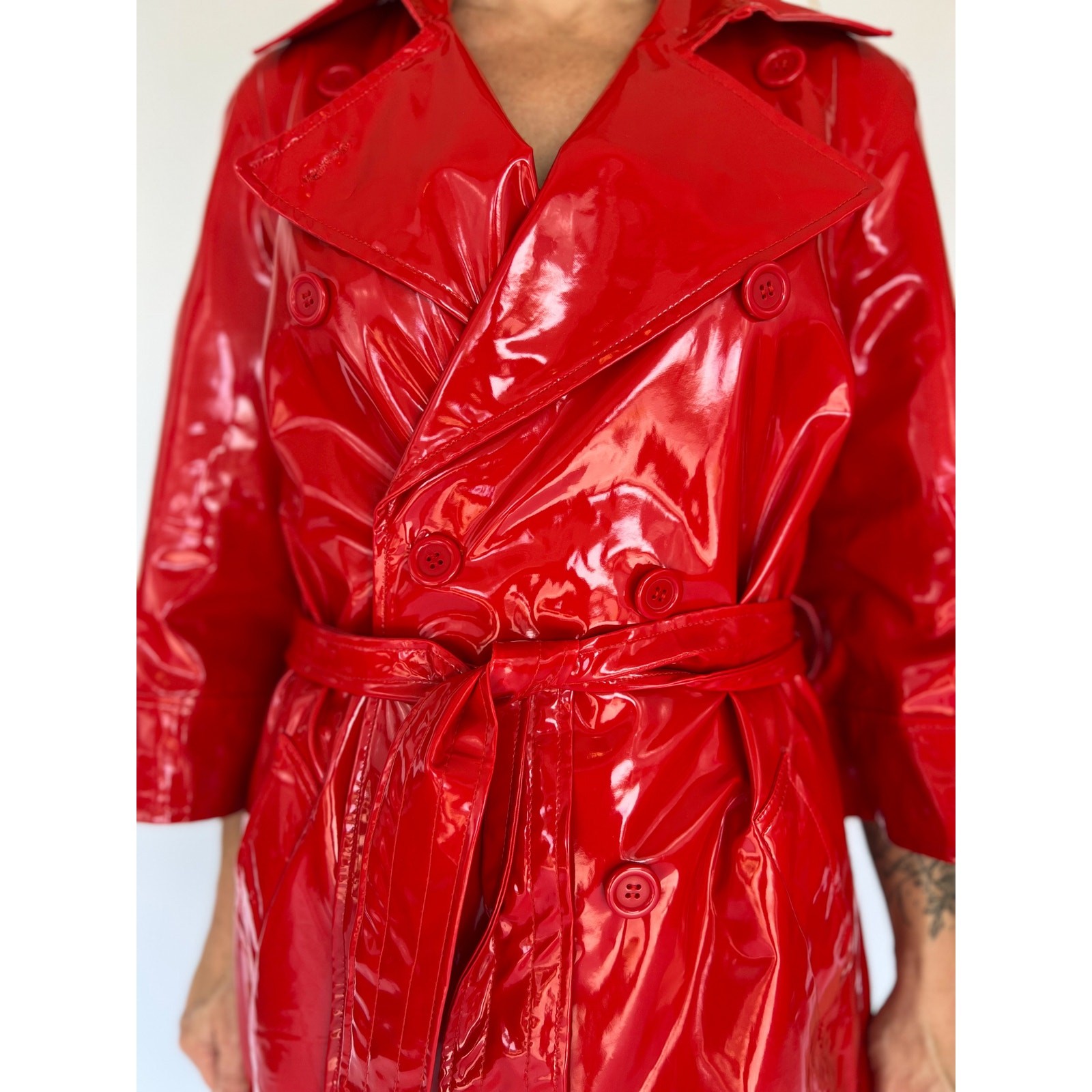 VTG 80s Red Patent Trench Coat Vinyl PVC Glossy Belted Mod Rain Jacket