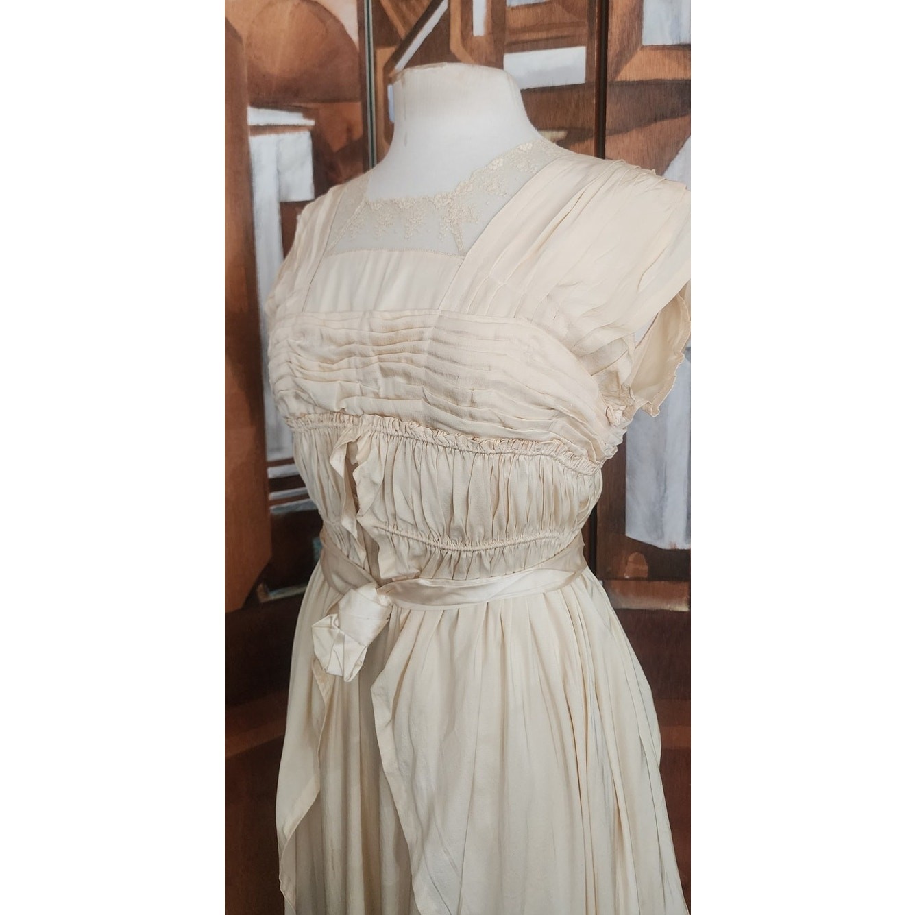 Vintage 1910s Edwardian Dress Cream Silk Tea Gown w/Lace, Pleating, Tassels
