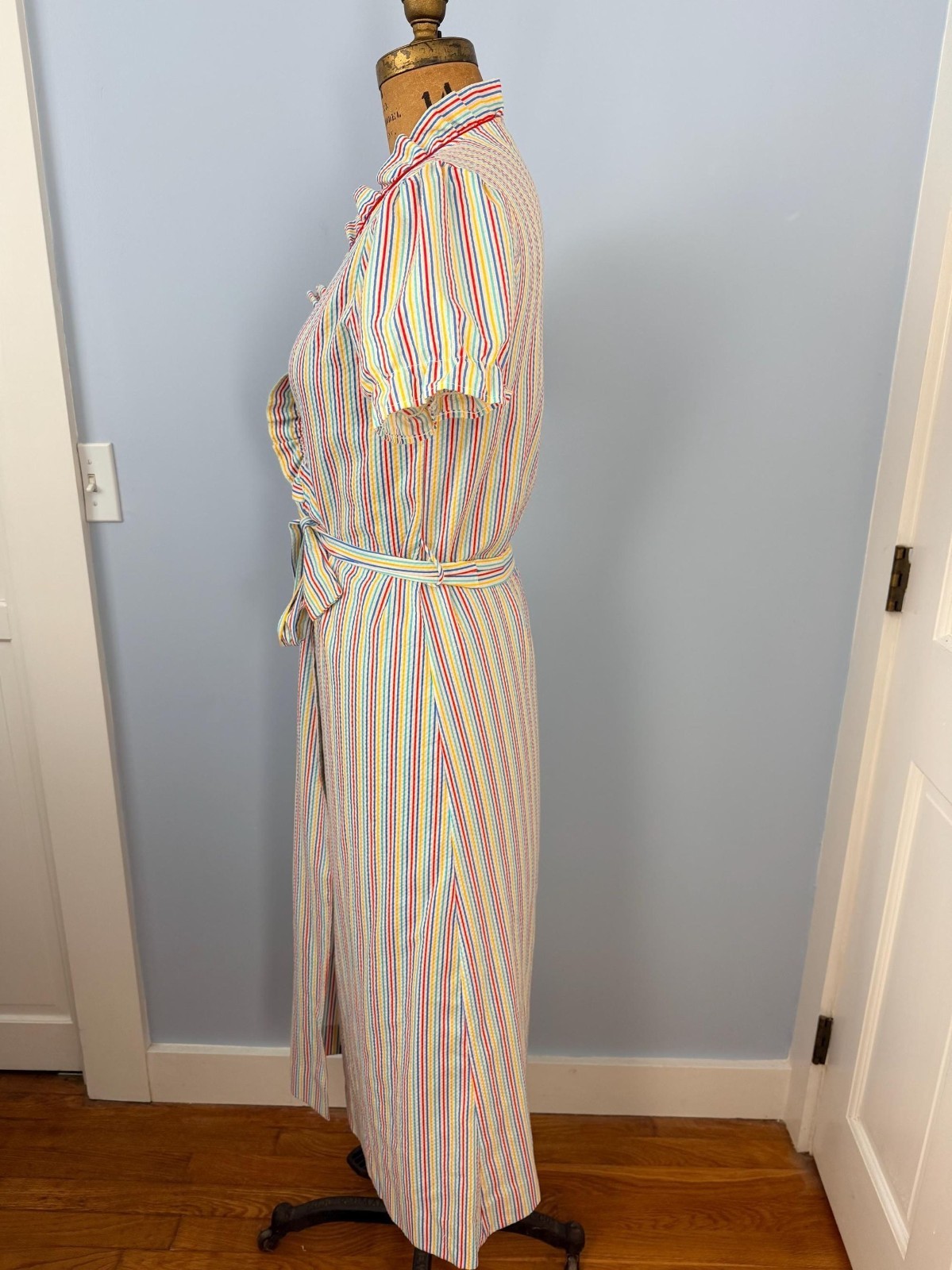 Vintage 1970s Sears Jr Bazaar Rainbow Striped Seersucker Robe Size Small