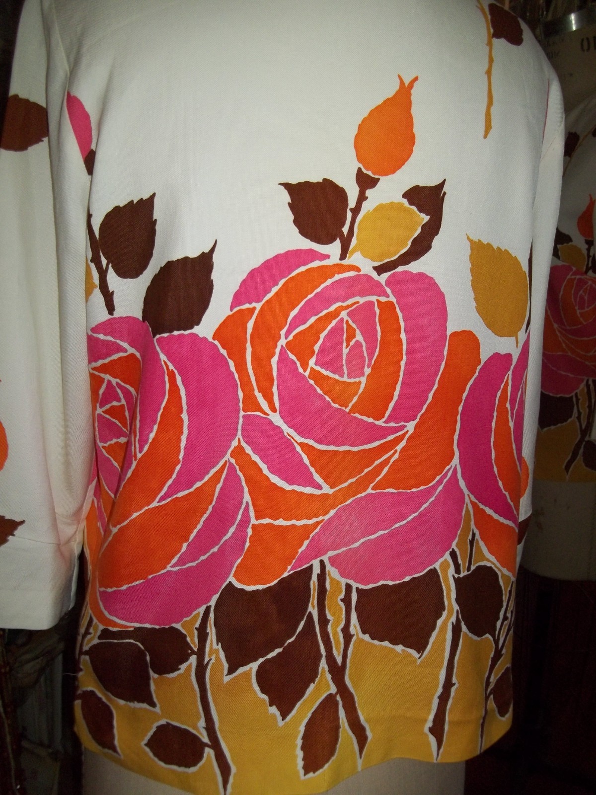 Vintage Jacket / top Lightweight Aladdin 50’s 1960’s Bold Flowers Rose Bud S
