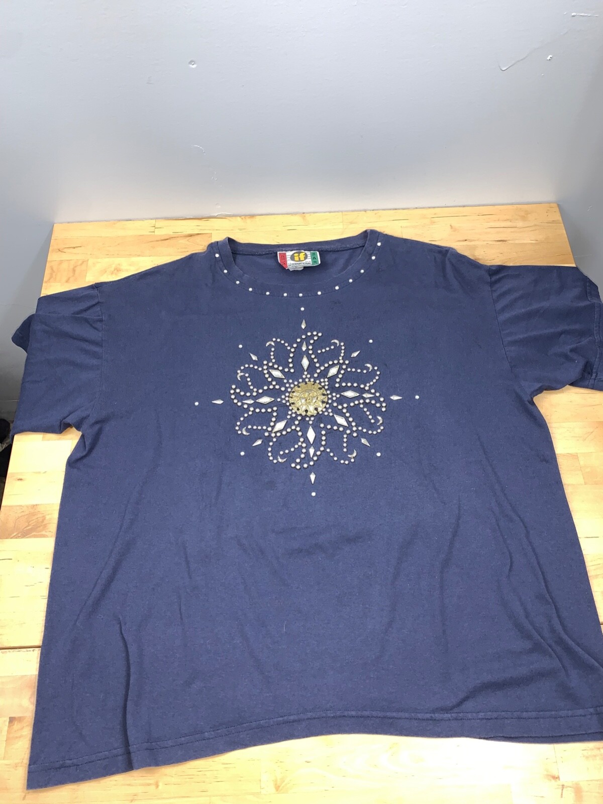 Vintage Casual Wear Bedazzled T Shirt Studded Embelished One Size USA #4540