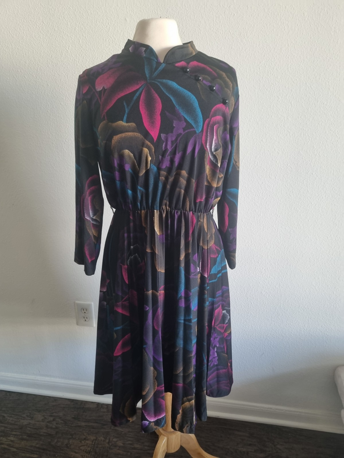 Black Vintage Mynette Dress With Pleated Skirt Mandarin Collar