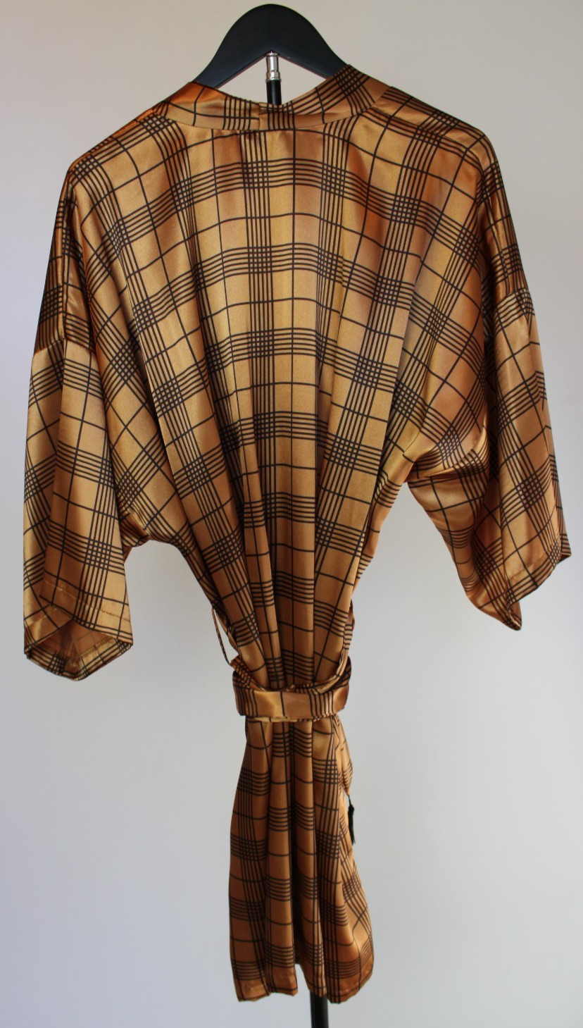 Vintage Inner Most Robe – Gold Plaid Satin Look – L – 100% Polyester
