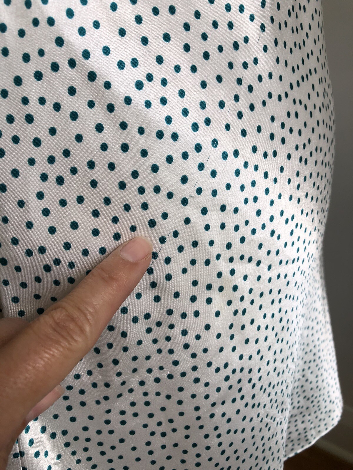 GORGEOUS VTG INTIMATE AFFAIR White Satin Blue Polka Dots Chemise Nightgown SZ S