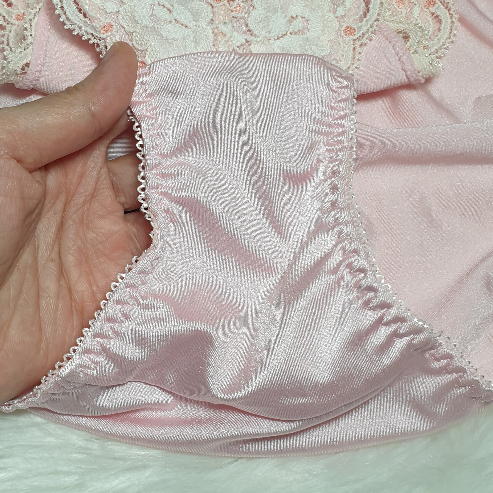 Vintage Nylon Satin Panty Silky Pink Bikini Sissy Lace Brief Sz Small Hip 32-36″