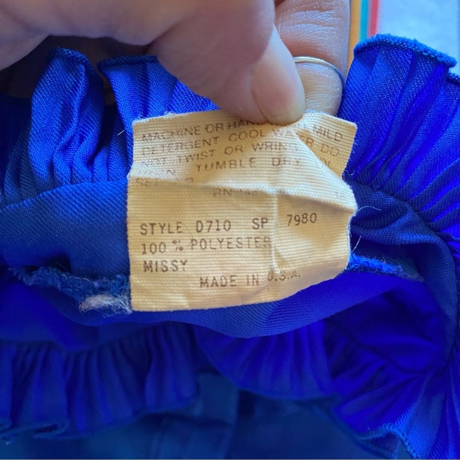 Vintage Shirley of Atlanta poly Royal Blue Ruffled button up blouse. USA. Med.