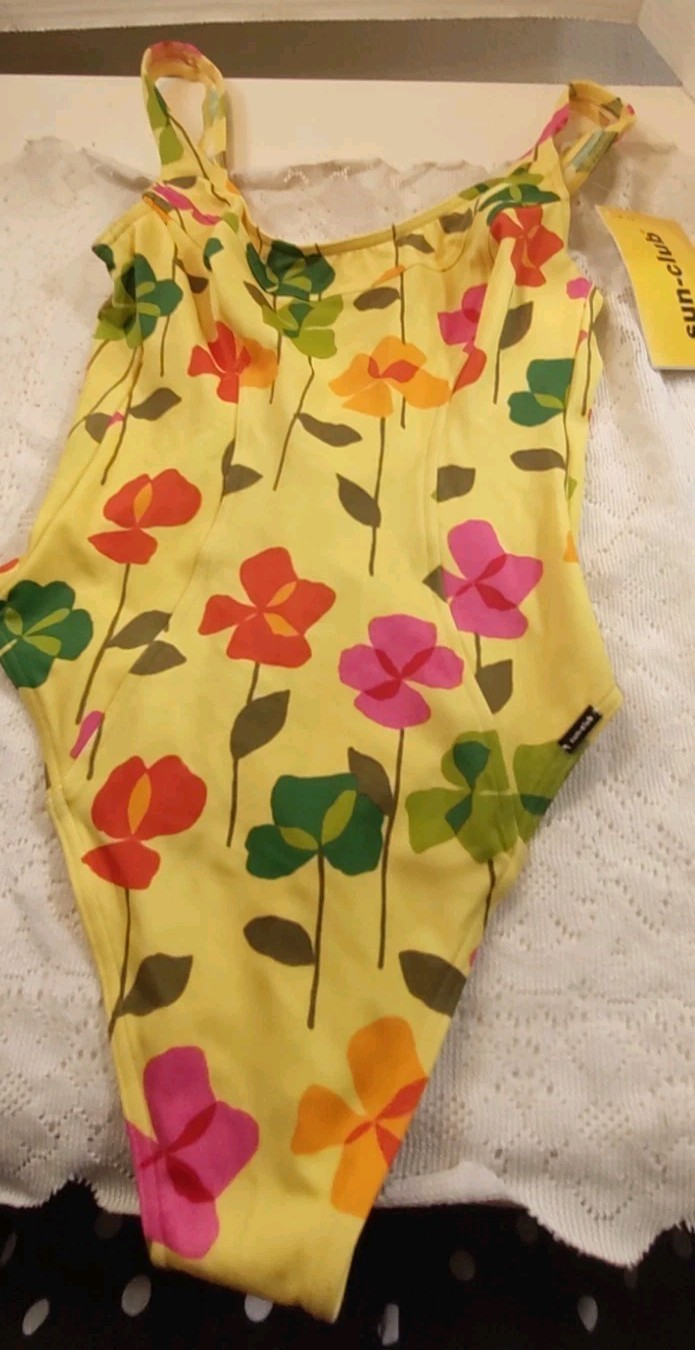 Vintage Sun Fun By Ari Size 12-B Y2K Vibrant Colored Flowers Cheeky Bottom