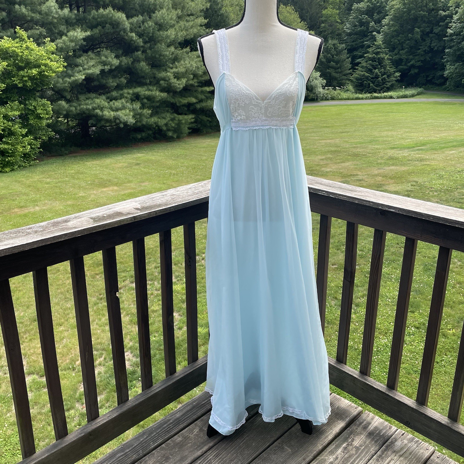 EVETTE Nightgown Gown Chiffon Lingerie Nylon Floral Lace Dainty Regency Vtg Med