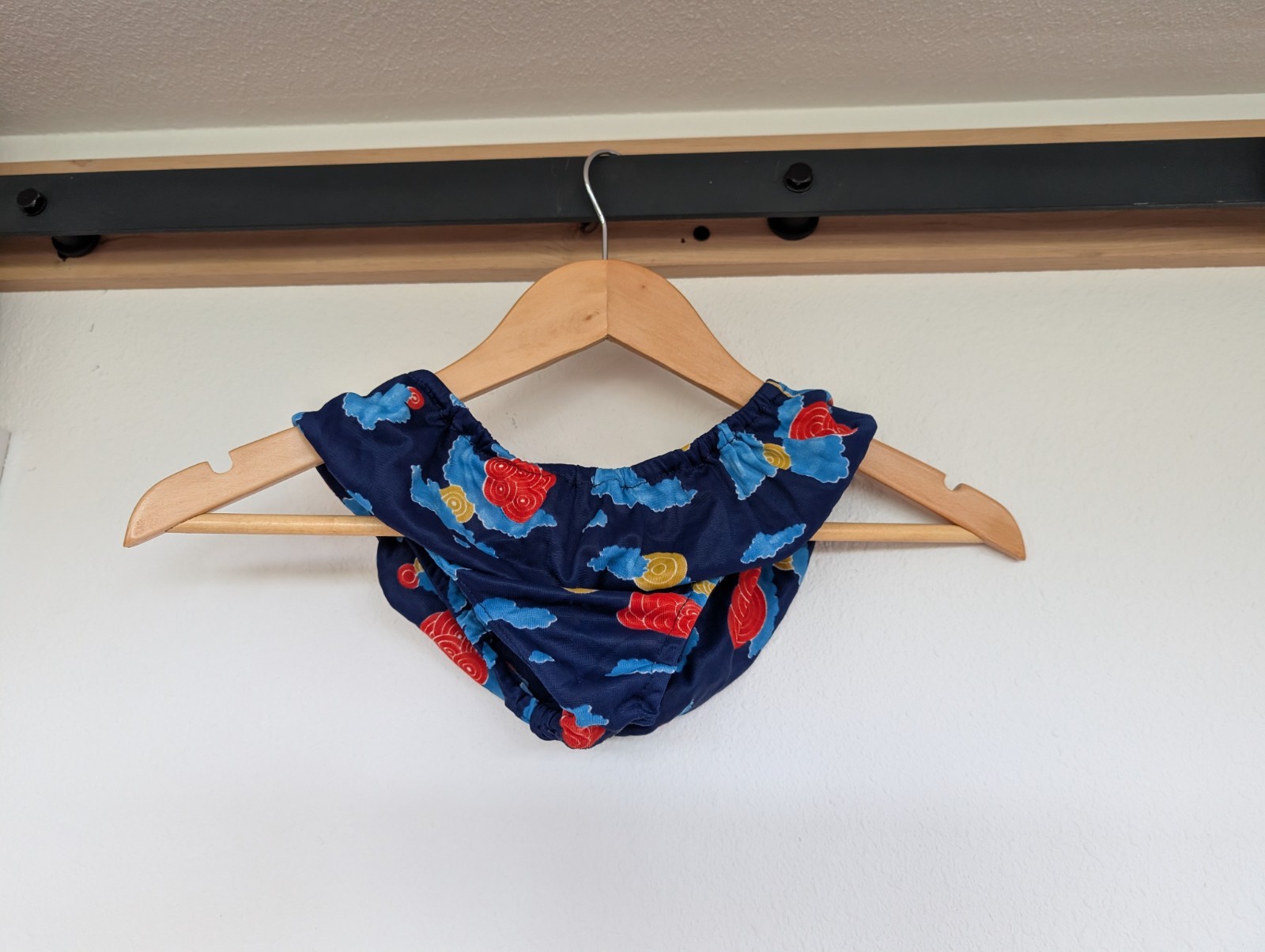 Vintage Dress w/Matching Shorts – 1970s Sizzler Women’s Size Small Floral Print