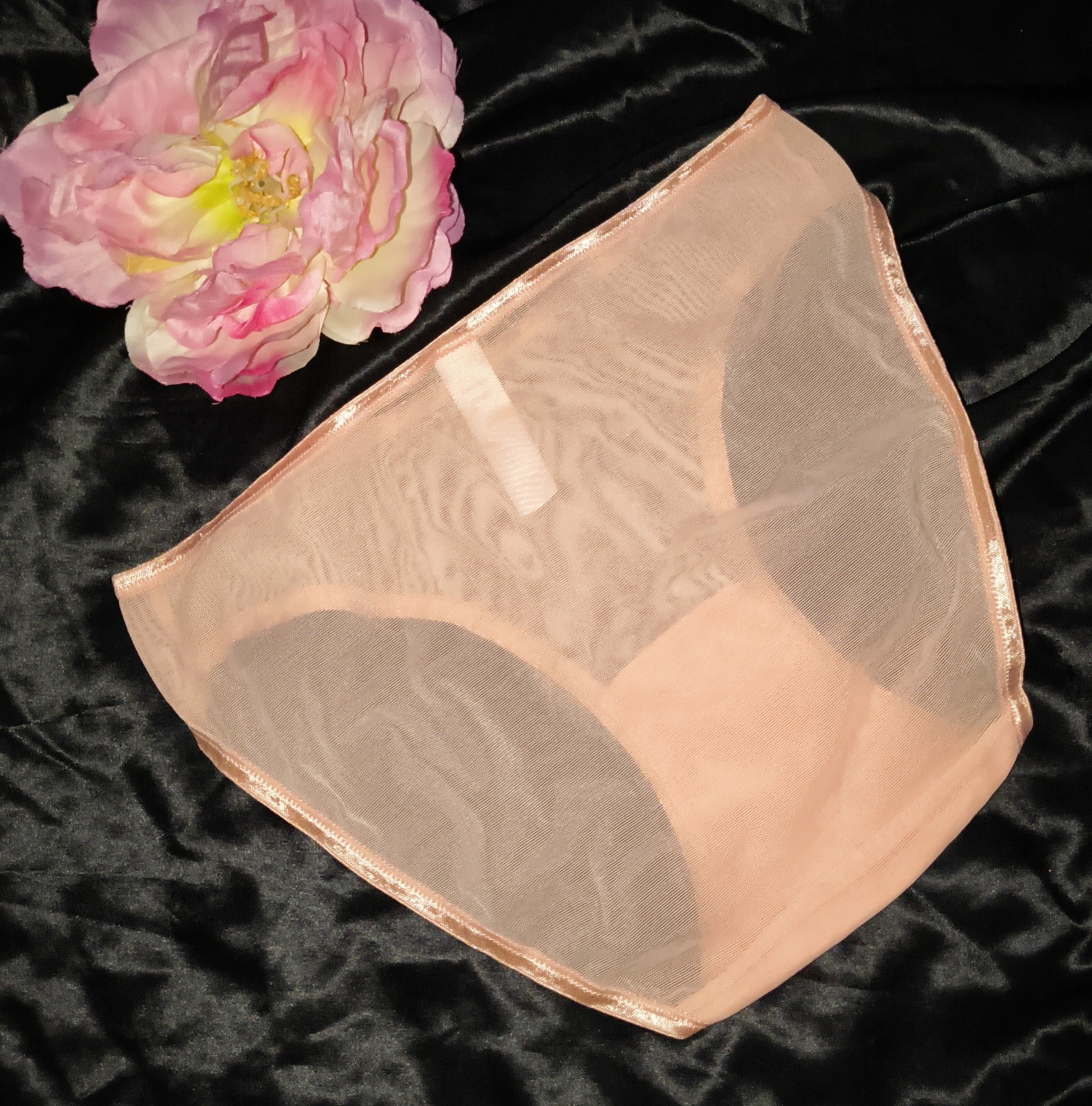 Vintage NWOT Y2K Gilligan O’Malley Sheer Coral Mesh Bikini Hipsters Size 5/Small