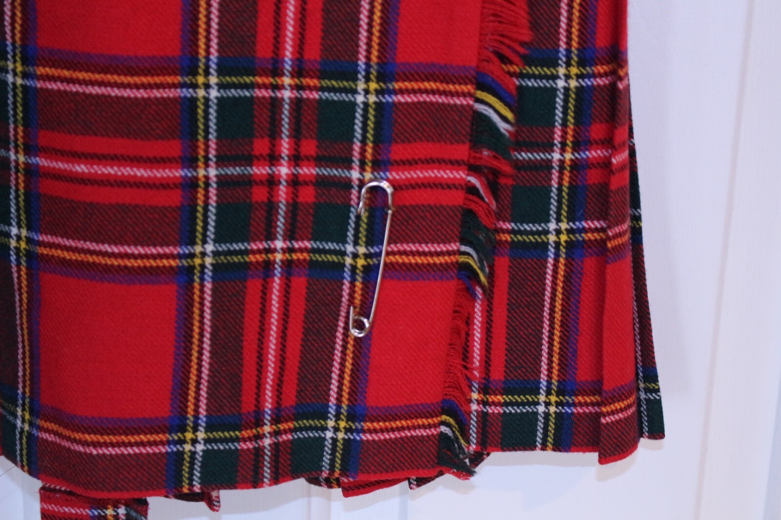 Vintage Women’s Acrilan Monsanto Tartan Plaid Skirt Waist 27″ – Exc Cond