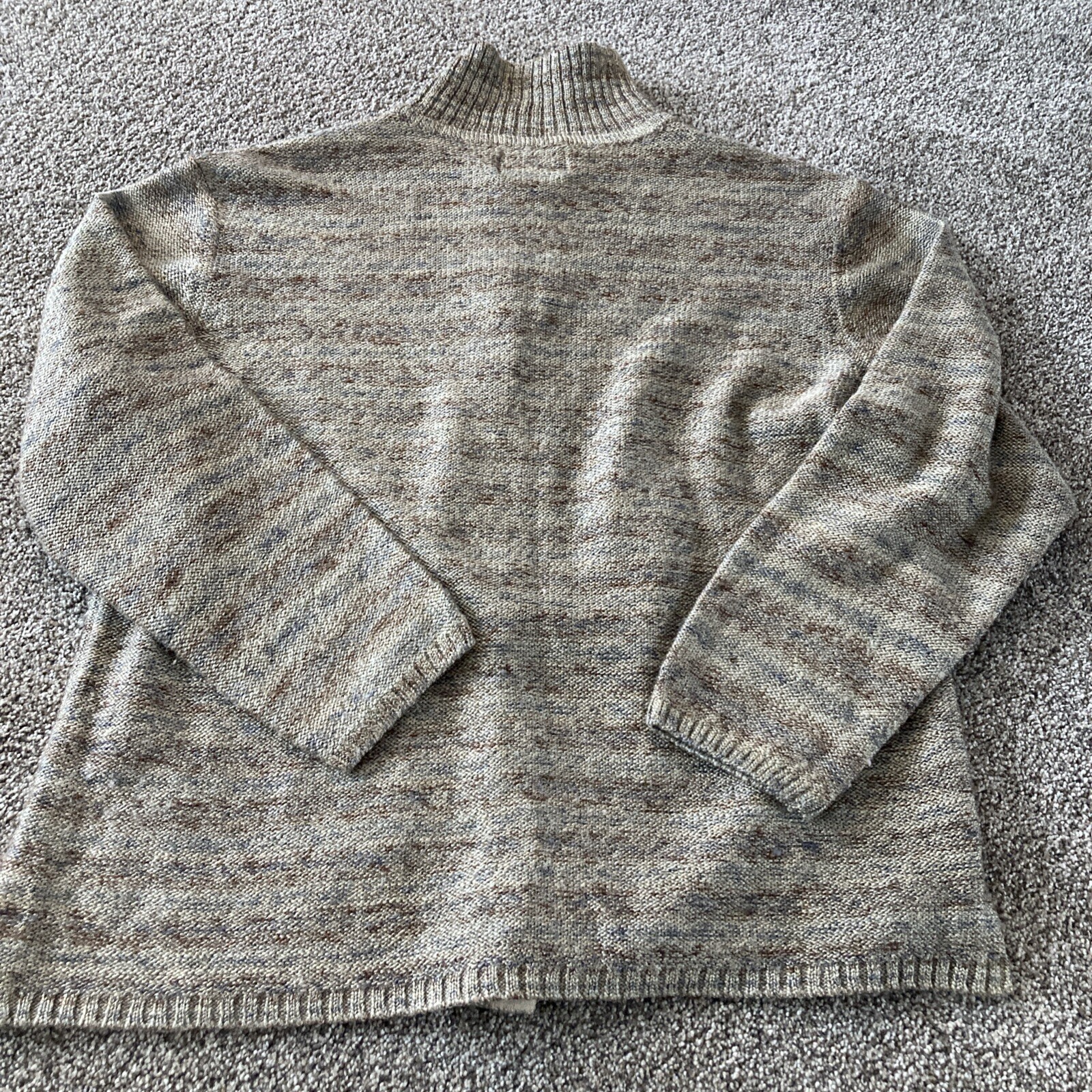 VTG Cabela’s Women’s Sweater M Knit Button Up Cardigan Light Weight Grey Tan