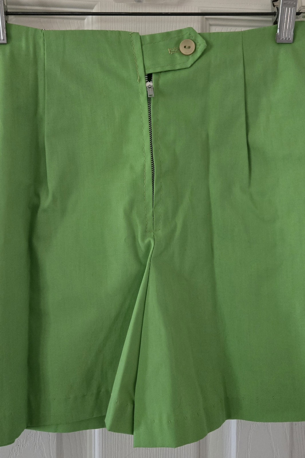 1960s SKORT Vintage Lime Green Button And Zipper Closure Handmade Size Small