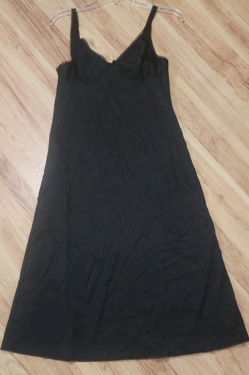 Vintage Vassarette Underneath it all Black Full Slip Nylon Lace Sz 34LL Lingerie