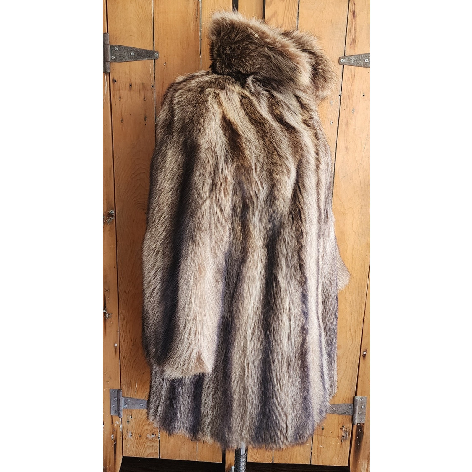 Vintage 70s Fur Coat Silver Tipped Raccoon Hip Length Revillon SATC