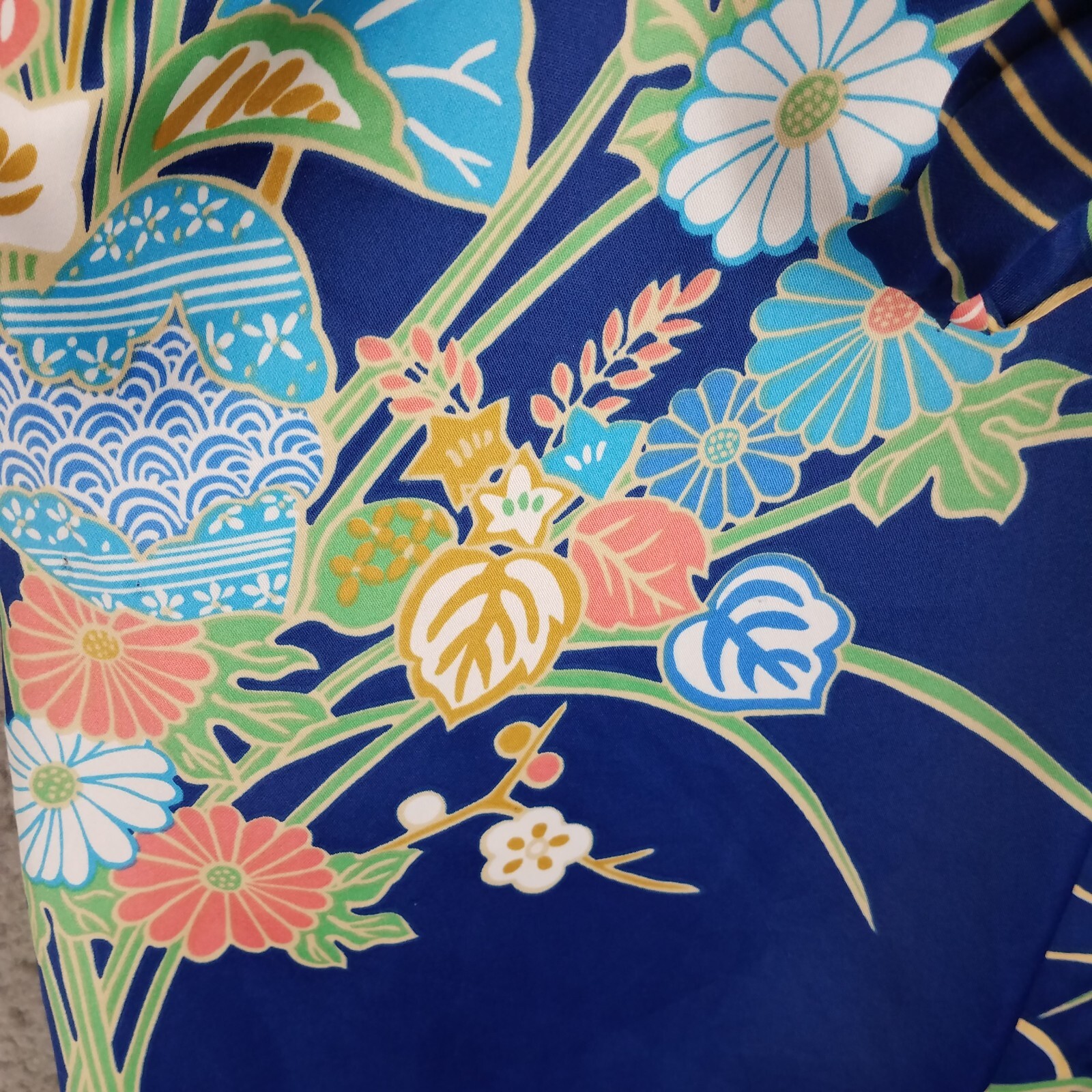 Vintage Japanese Kimono Robe Womens Large Satin Floral Garden Made In Japan Blue