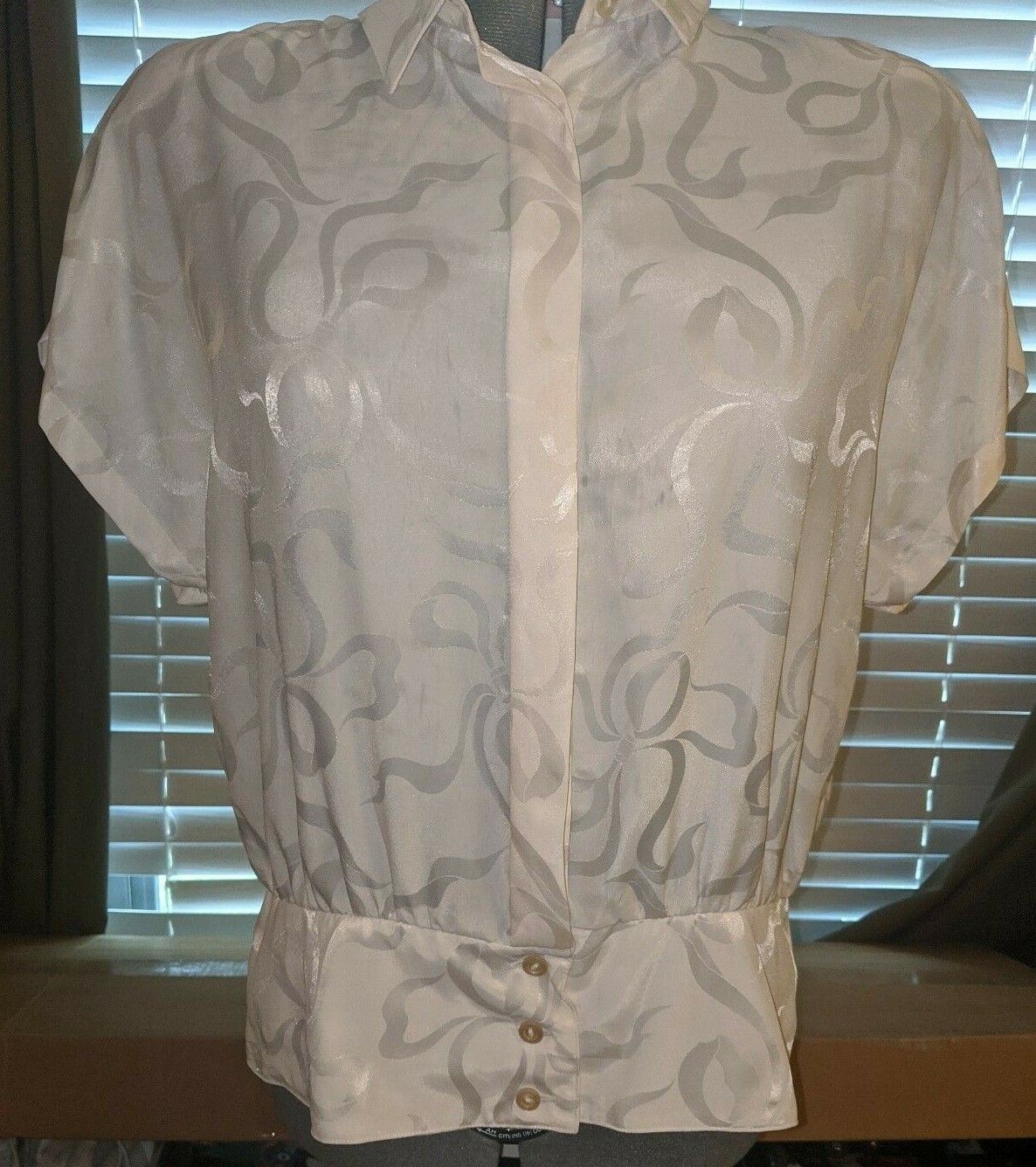 Vintage Shapely Polyester Blouse Cream Shapely Classic sz 14