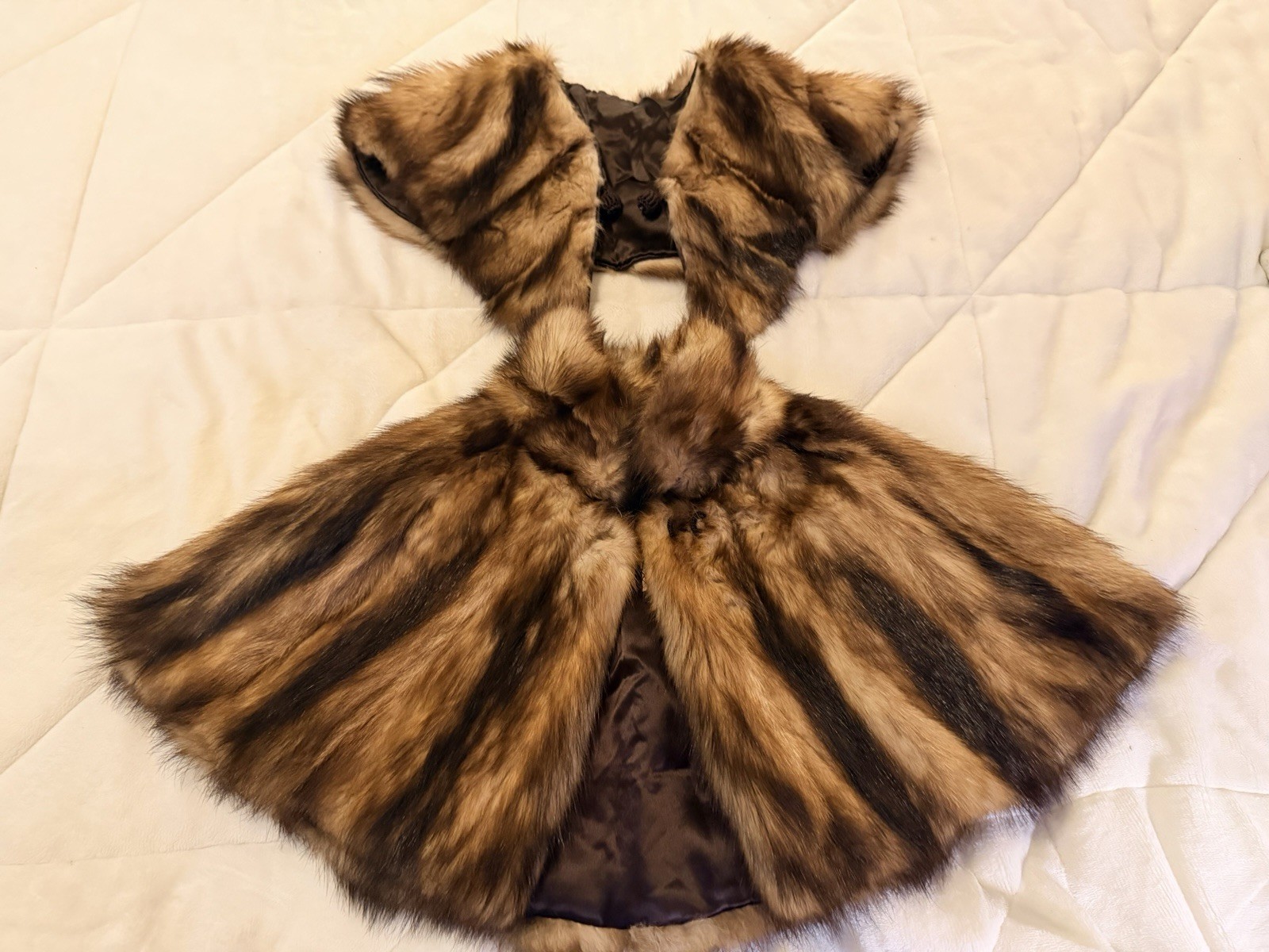 Vintage 30s 40s Cusp Finn Raccoon Fur Capelet And Large Collar Set