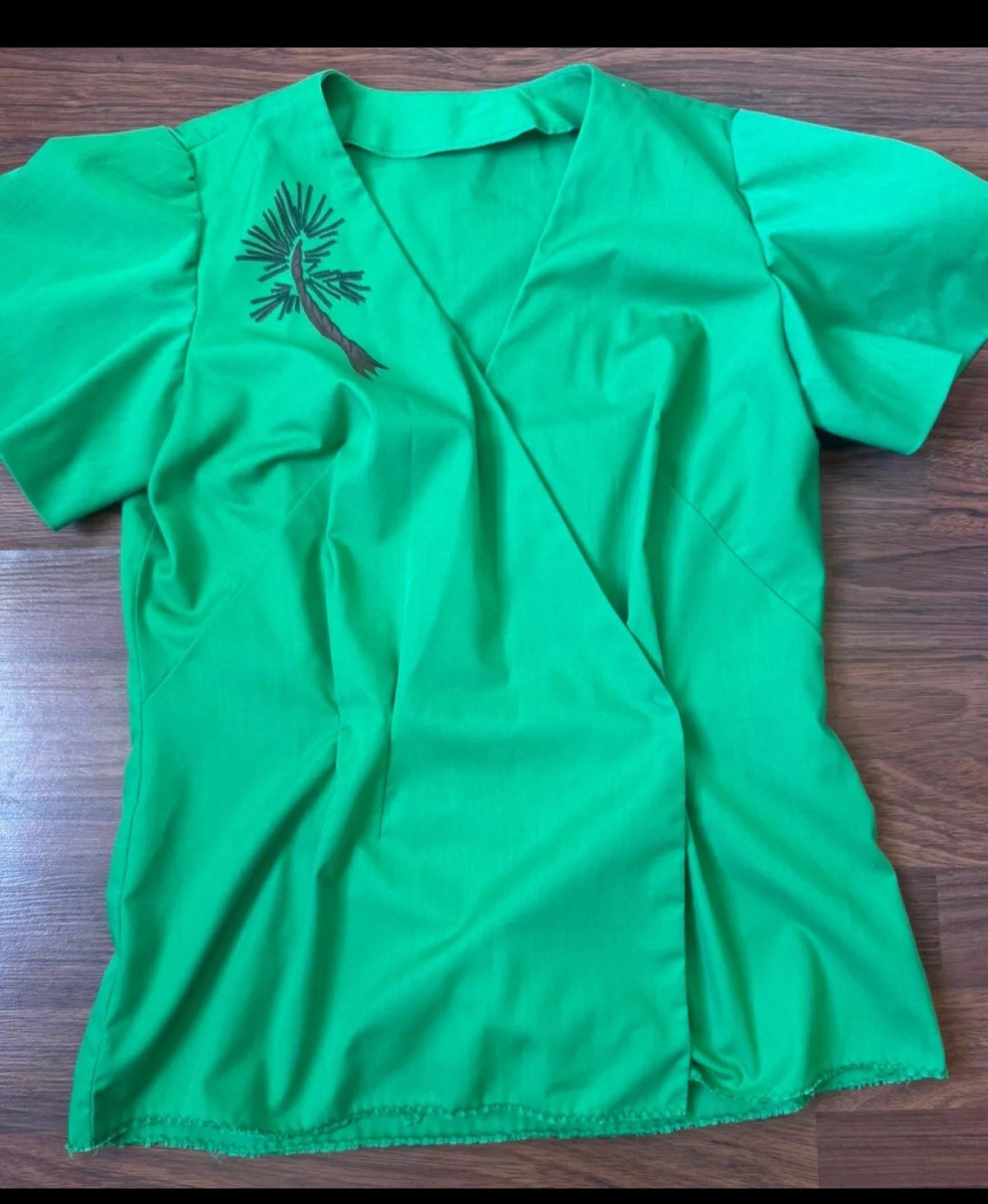 Vintage 40s-50s Handpainted Handmade Owl Apple green Women’s Skirt Suit By Doris