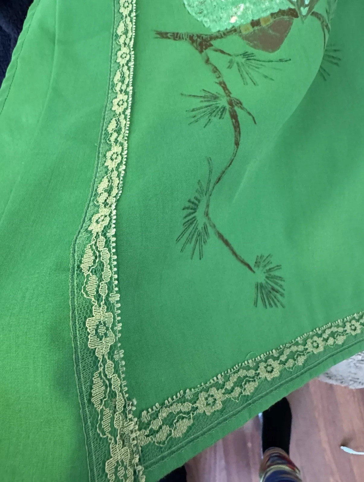 Vintage 40s-50s Handpainted Handmade Owl Apple green Women’s Skirt Suit By Doris