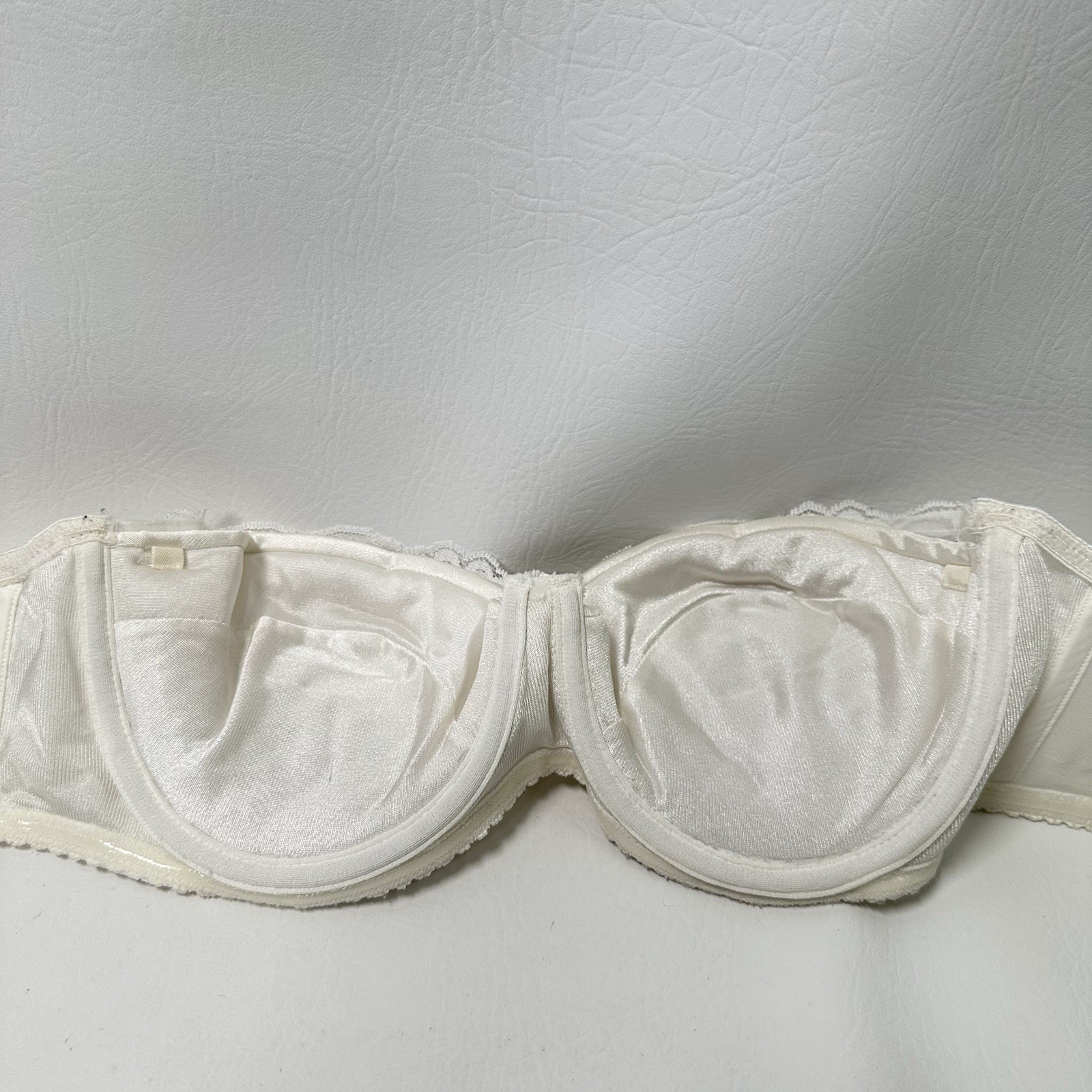 Vintage Sears 36C White Strapless Underwire Cup Bra Style 46015