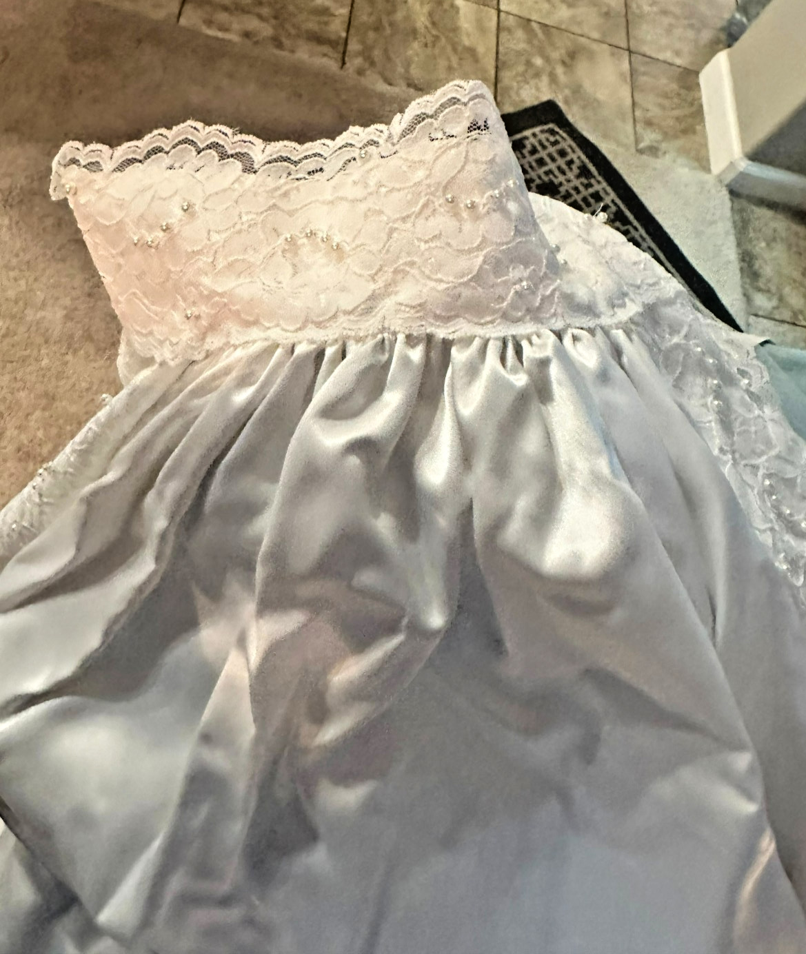 Vintage Satin Lace Wedding Dress Veil & Train Set – Pristine Preserved Box