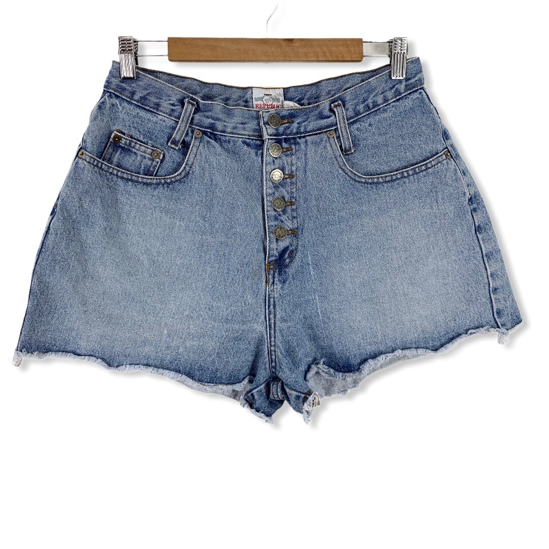 Vintage Jean Shorts 31″ Denim Republic Button Fly High Rise Shorties Womens
